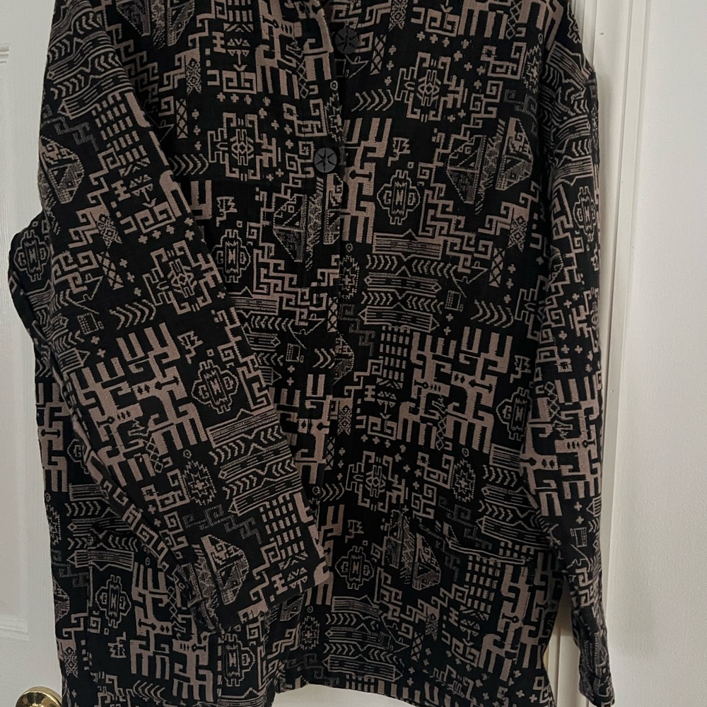 Black and Beige Patterned Button-Up Shirt